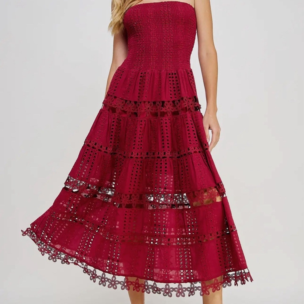 Eyelet tube strapless dress in cotton crochet lace. Color:  Cherry Burgundy